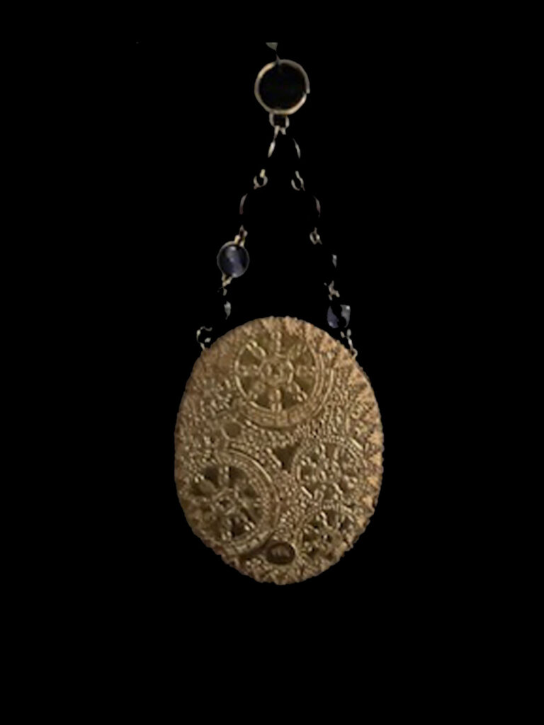 Back of Pendant