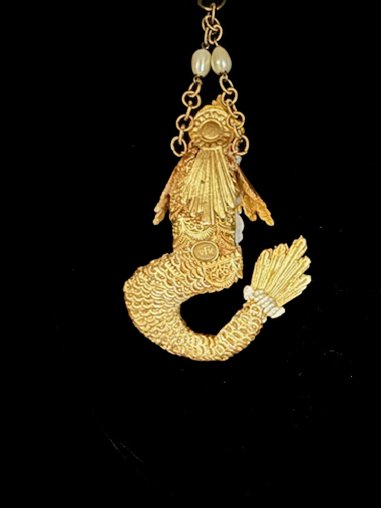 A Pendant which shows Thetis Mother of the Hero Achilles